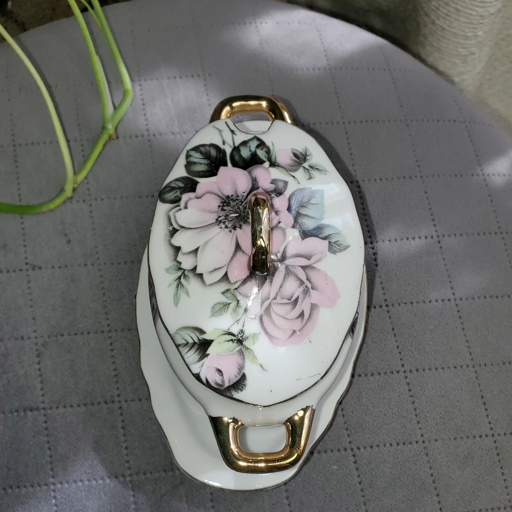 Floral Gravy Server with Gold Accents